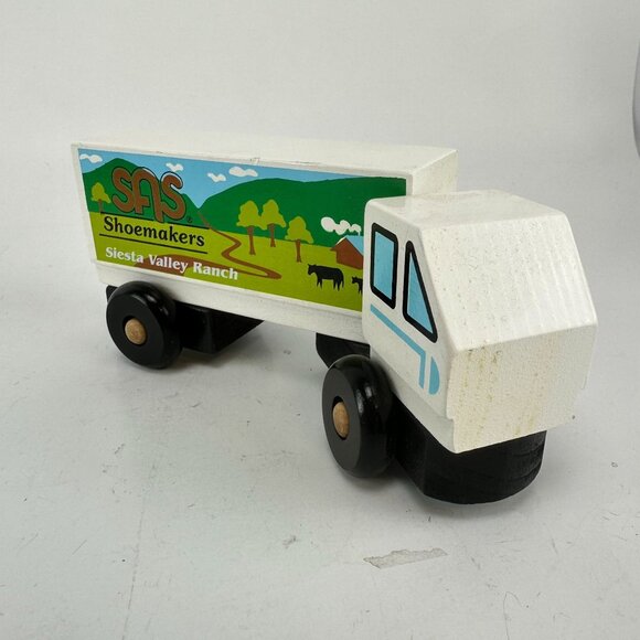 Montgomery Schoolhouse Miniature Wood Truck Advertising SAS Shoemakers USA - Picture 2 of 7